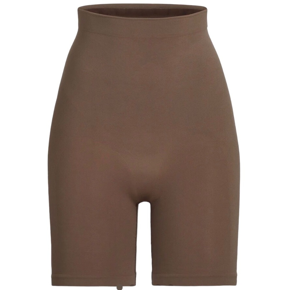 Skims Above The Knee Sculpting Short Oxide Size 2X/3X SH-AKS-0104